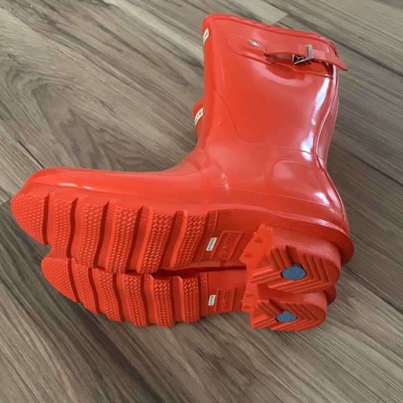 NWB hunter original short gloss orange rain boots - Picture 6 of 8
